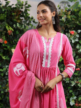 Women Pink cotton kurta Pant with Dupatta set